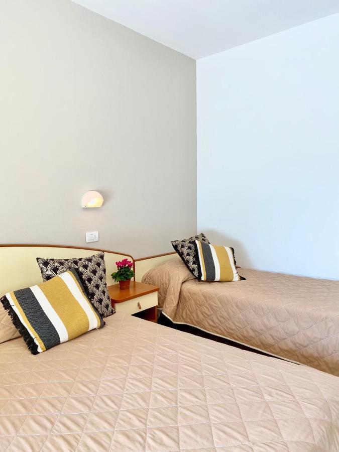 Residence Pineta Verde ミラノ・マリッティマ エクステリア 写真